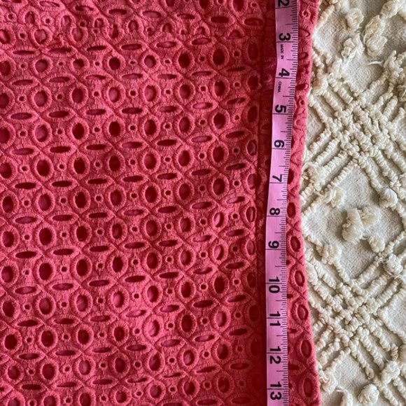 J. CREW• Crochet Eyelet Mini Skirt in Pink Size 4 - Picture 4 of 8